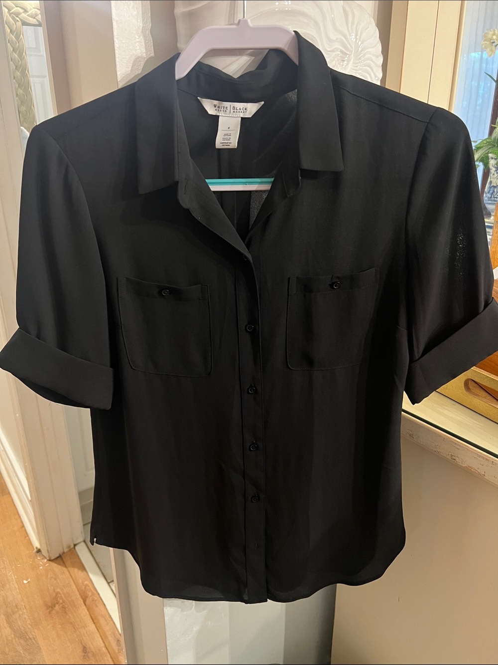White House Black Market Silky Career Blouse Top EEEUC